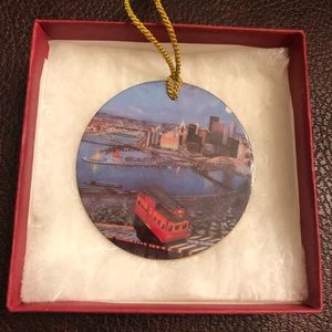 Pittsburgh My Home town ornament by Linda Barnicott